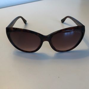 Tom Ford ‘Martina’ Tortoiseshell Cateye Sunglasses